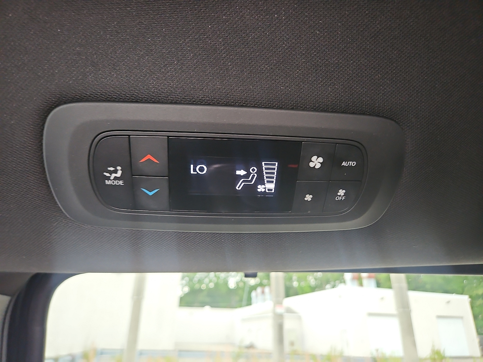 Used 2025 Chrysler Pacifica Van