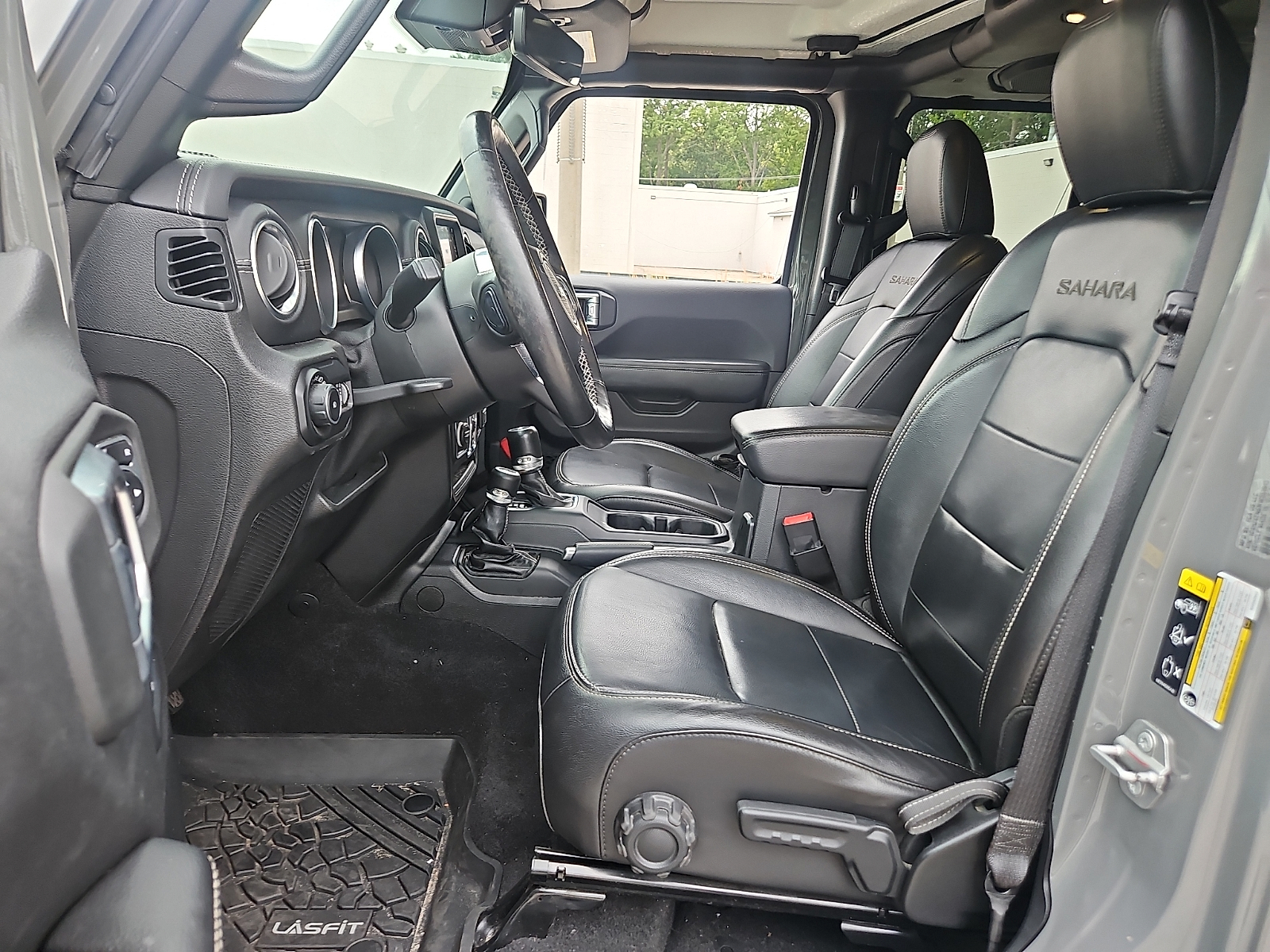 Used 2021 Jeep Wrangler SUV