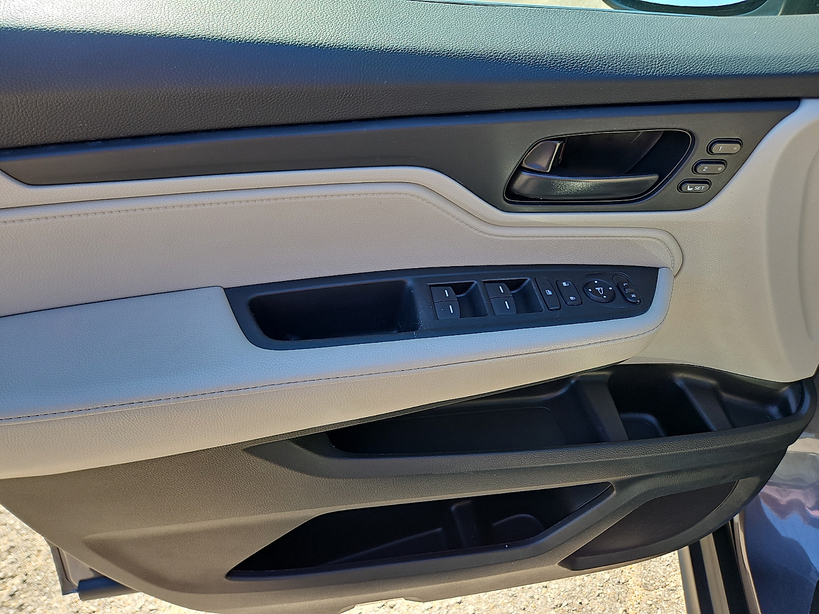 Used 2025 Honda Odyssey Van