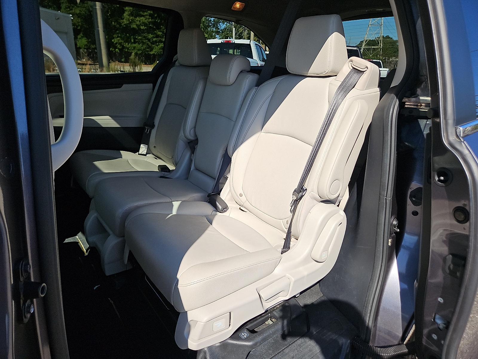 Used 2025 Honda Odyssey Van