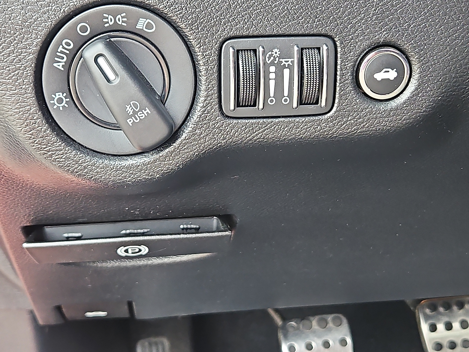 Used 2021 Dodge Challenger Coupe