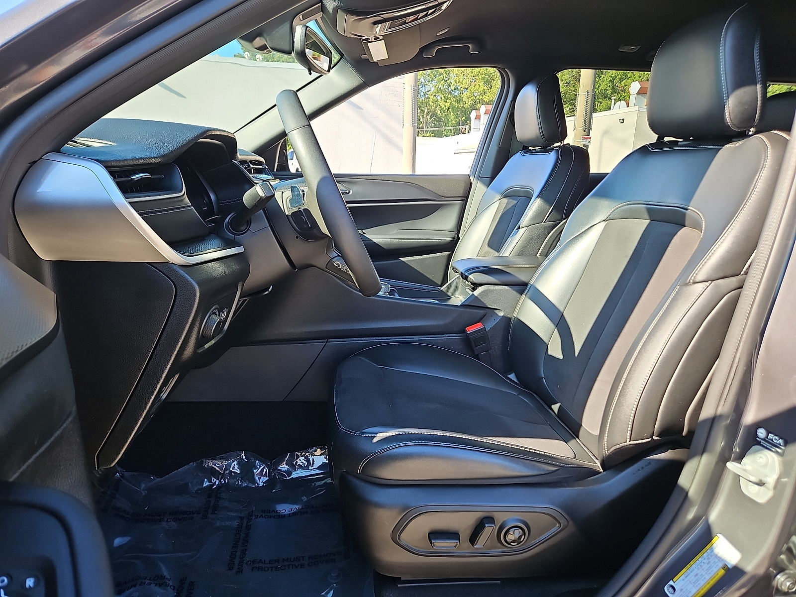 Used 2024 Jeep Grand Cherokee SUV