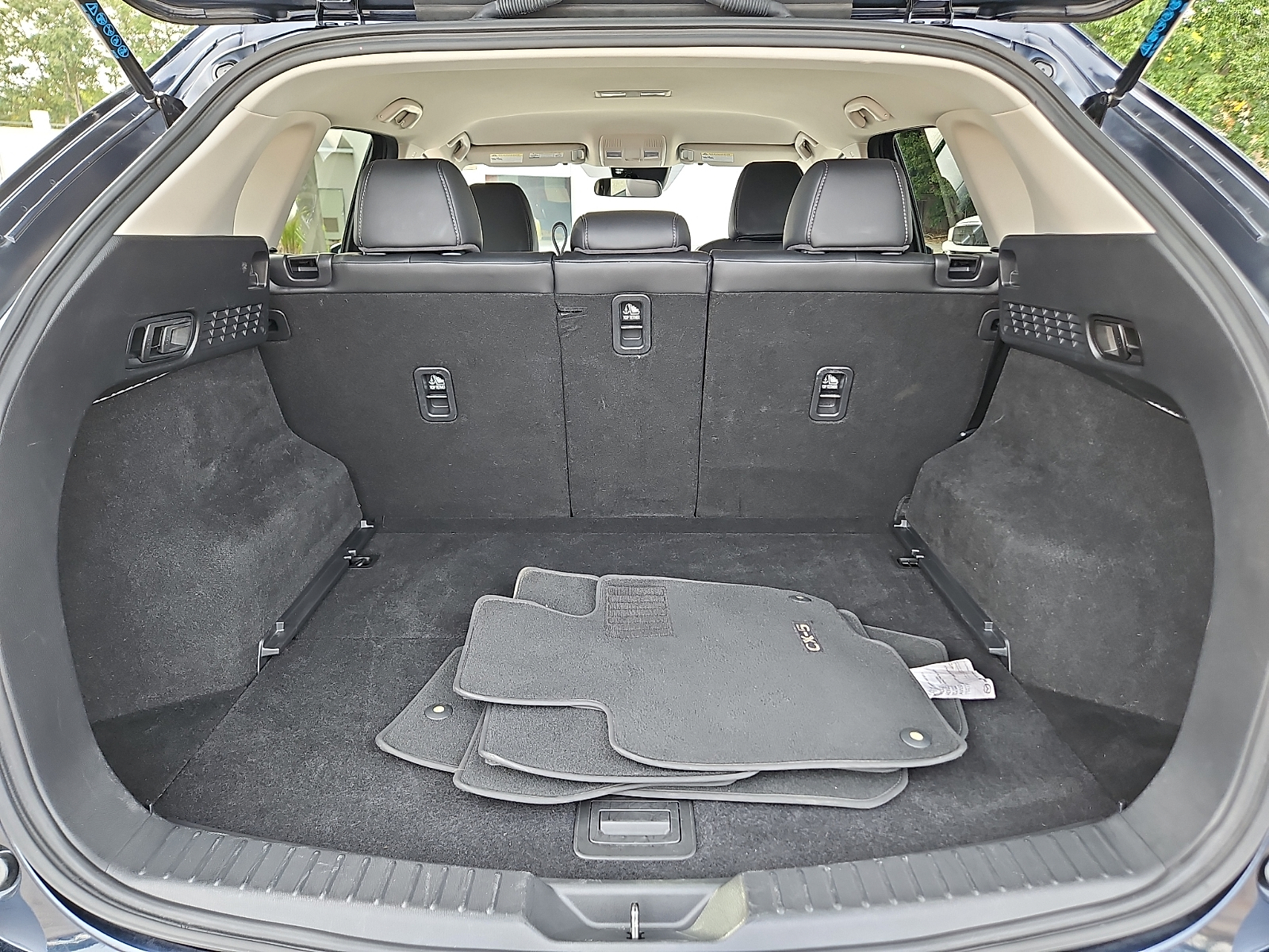 Used 2025 Mazda CX-5 SUV