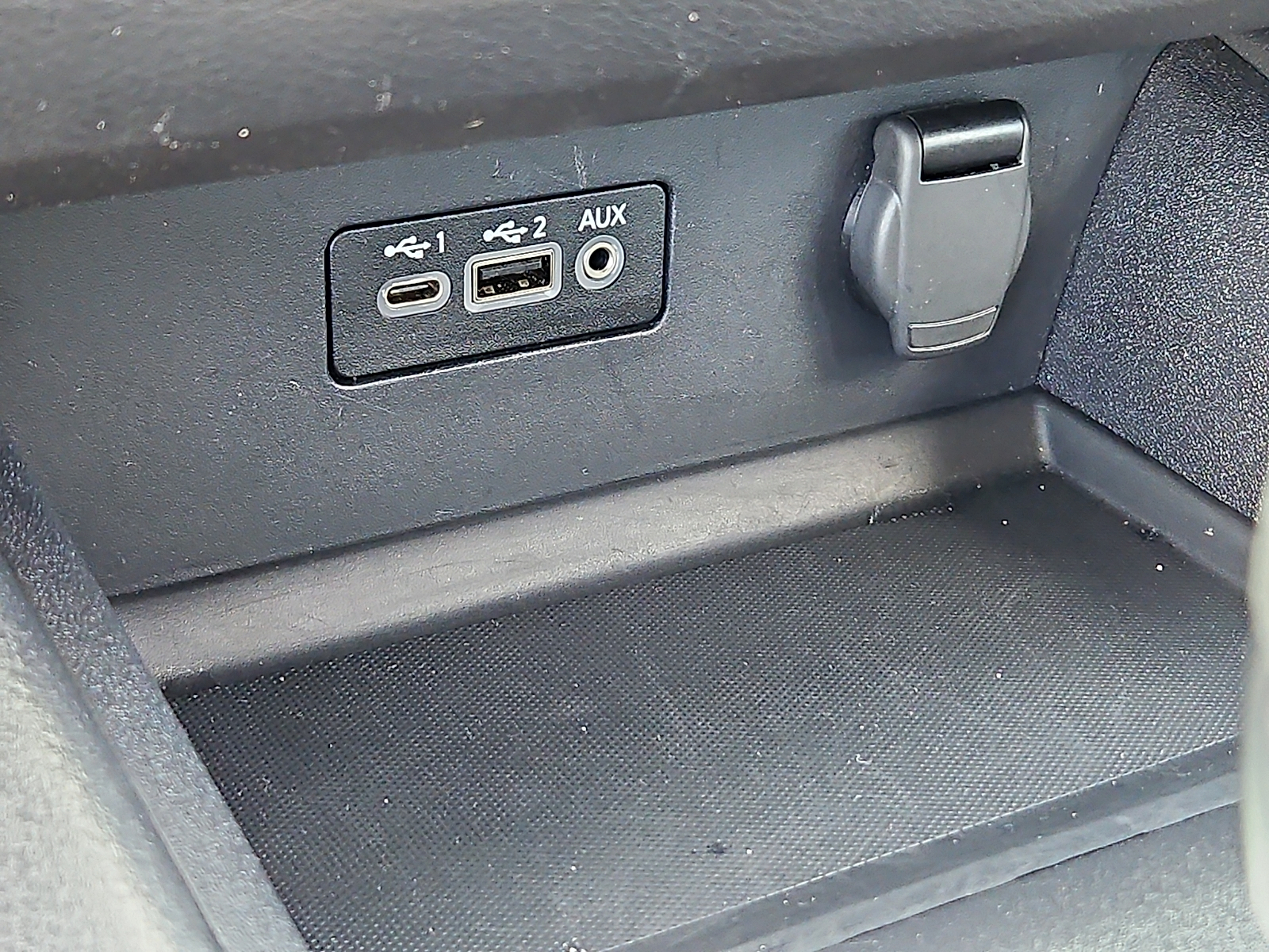 Used 2025 Nissan Altima Sedan