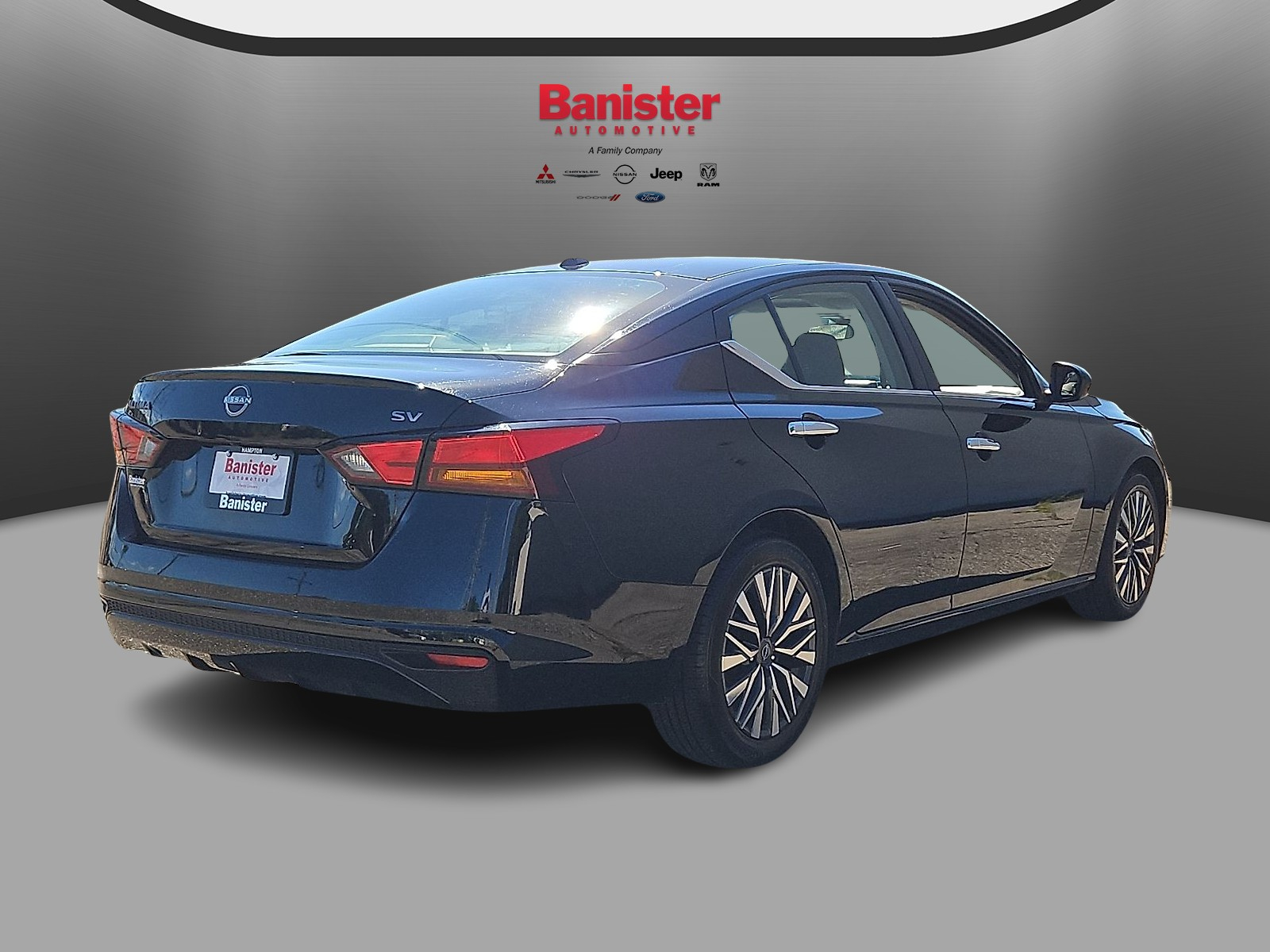 Used 2024 Nissan Altima Sedan