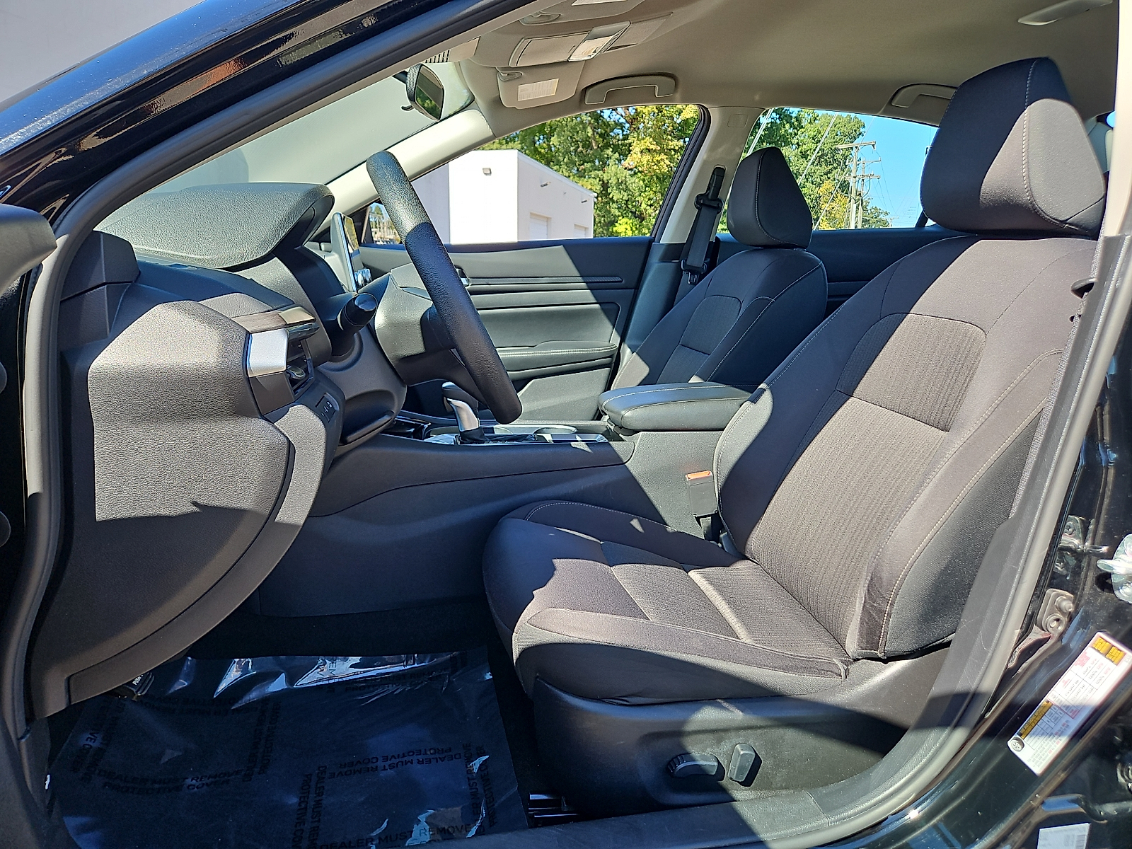 Used 2024 Nissan Altima Sedan