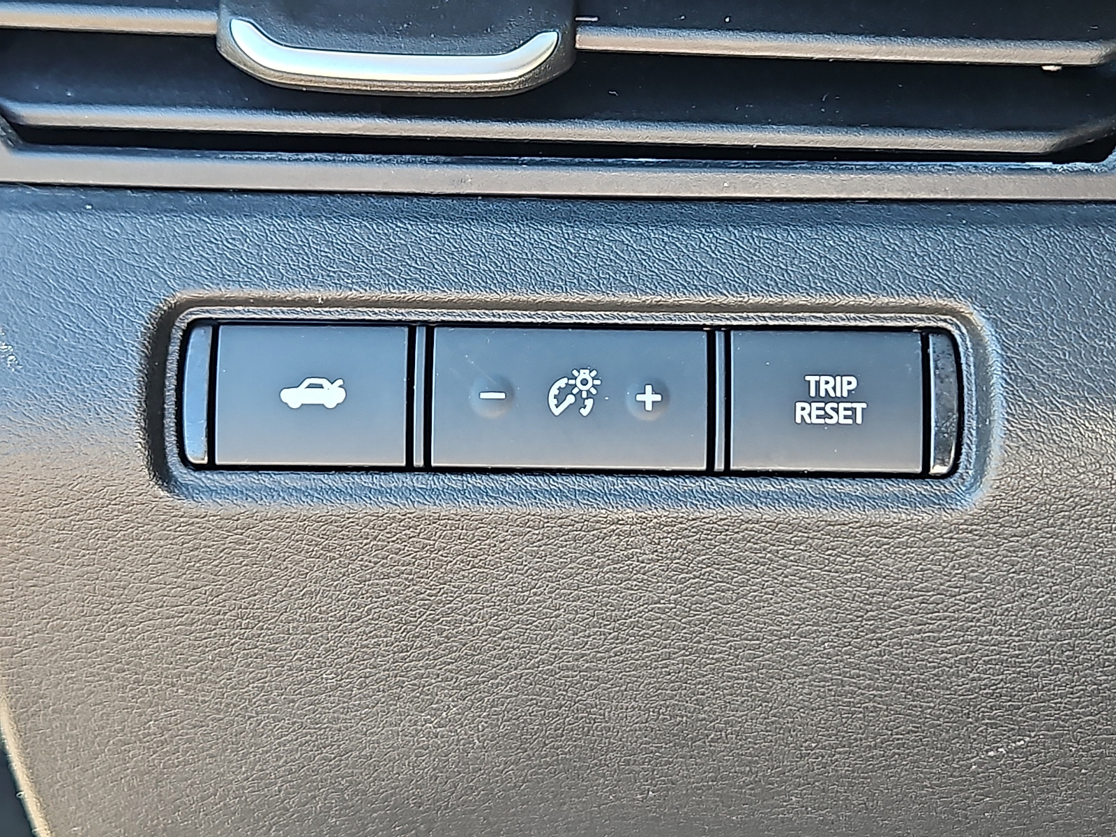Used 2024 Nissan Altima Sedan