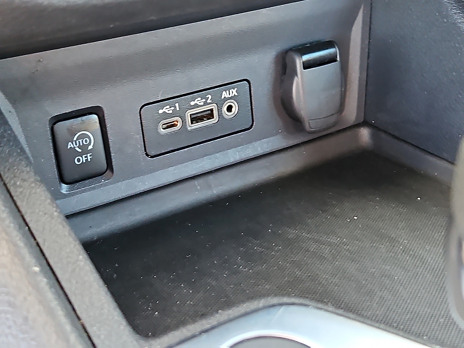 Used 2024 Nissan Sentra Sedan