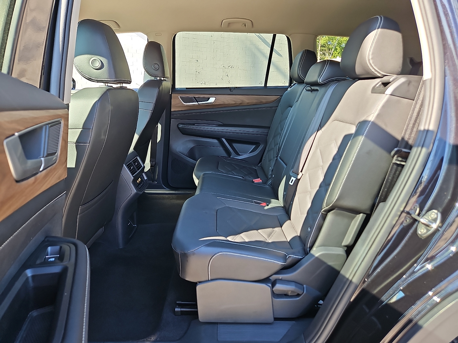 Used 2025 Volkswagen Atlas SUV