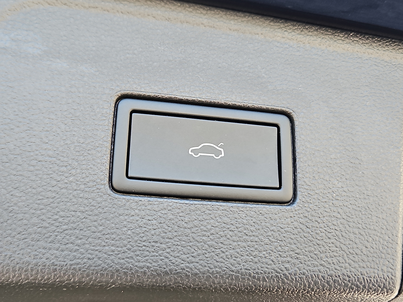 Used 2025 Volkswagen Atlas SUV
