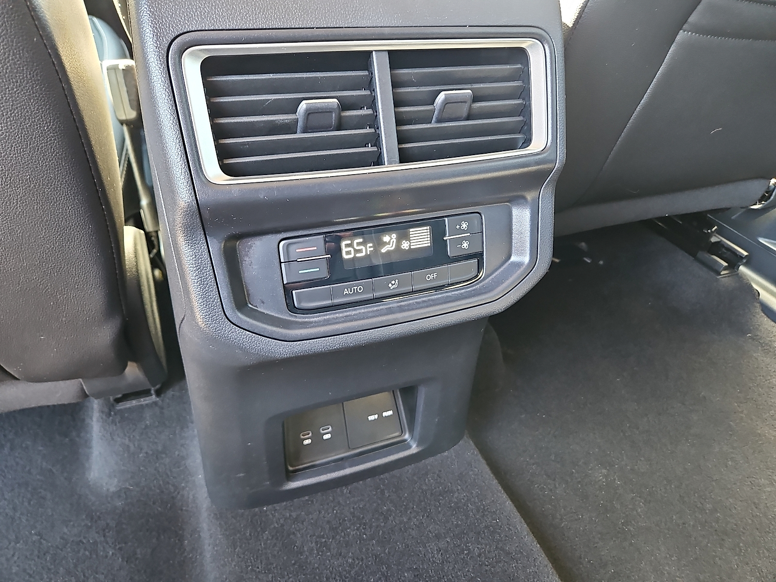 Used 2025 Volkswagen Atlas SUV