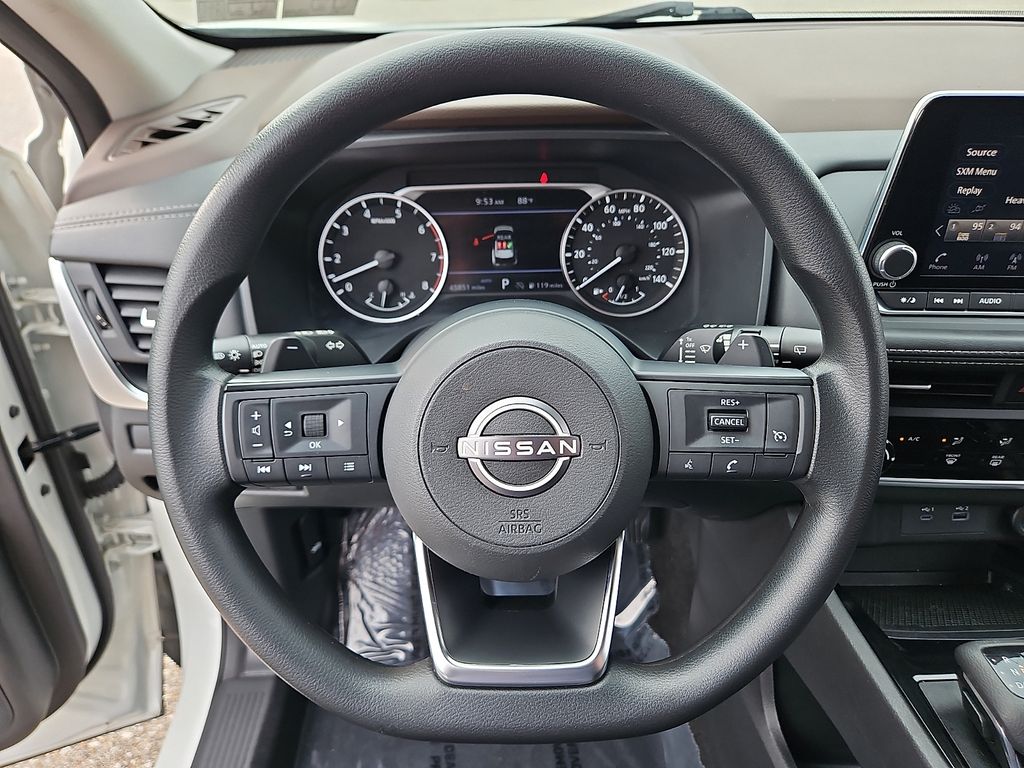 Used 2023 Nissan Rogue SUV