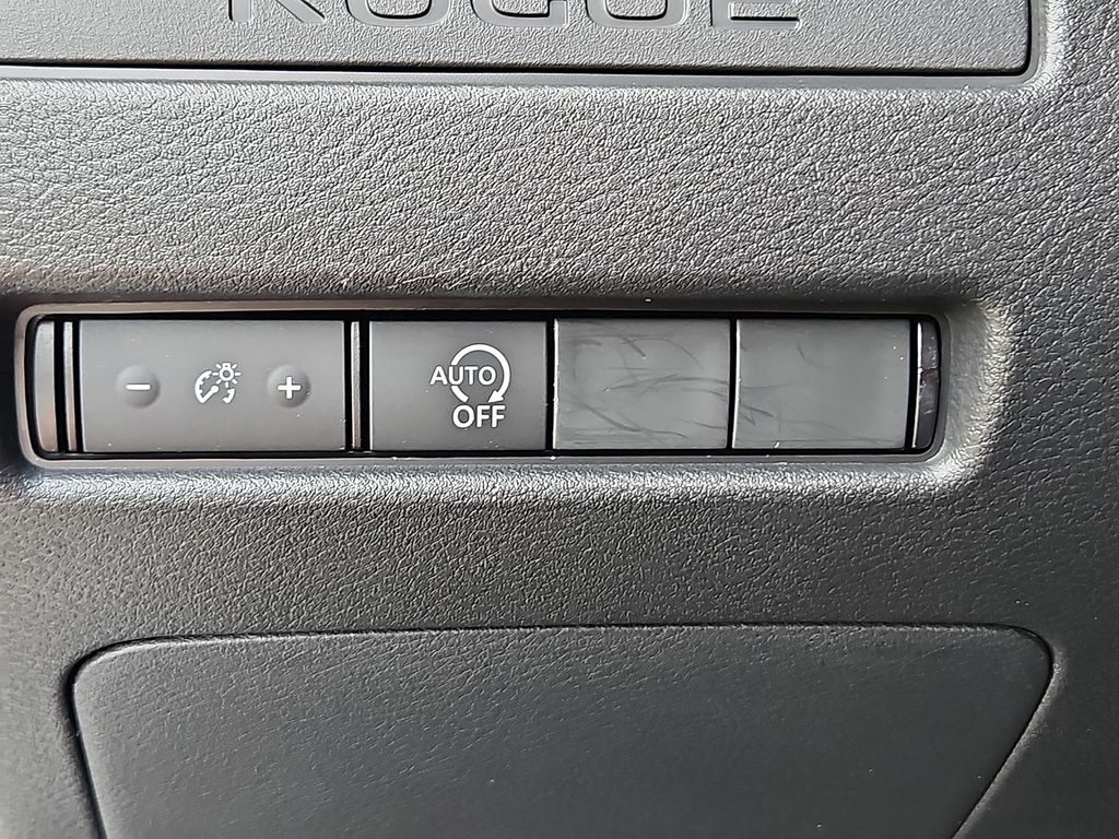 Used 2023 Nissan Rogue SUV