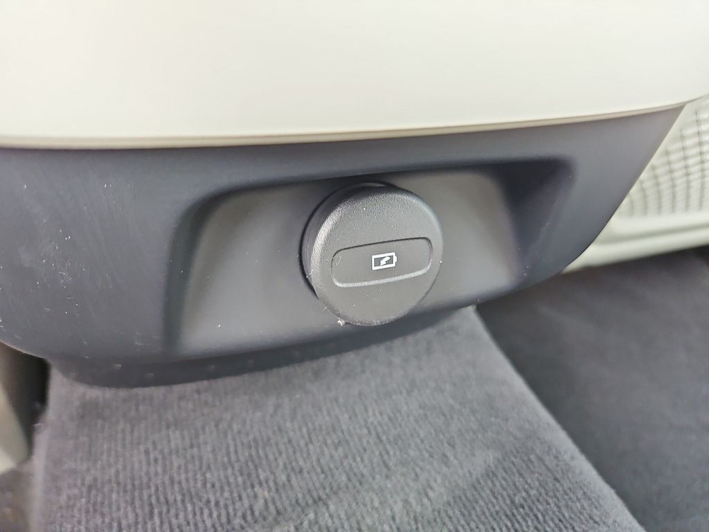 Used 2023 Volvo S60 B5 Sedan