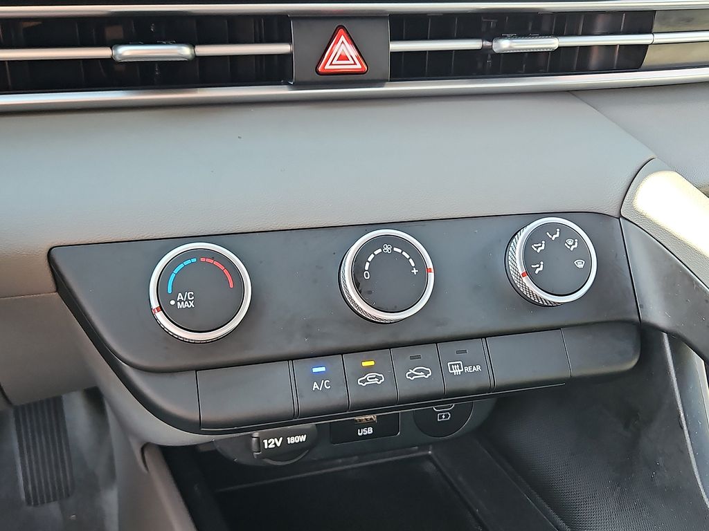 Used 2025 Hyundai Elantra Sedan