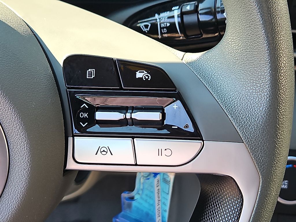 Used 2025 Hyundai Elantra Sedan