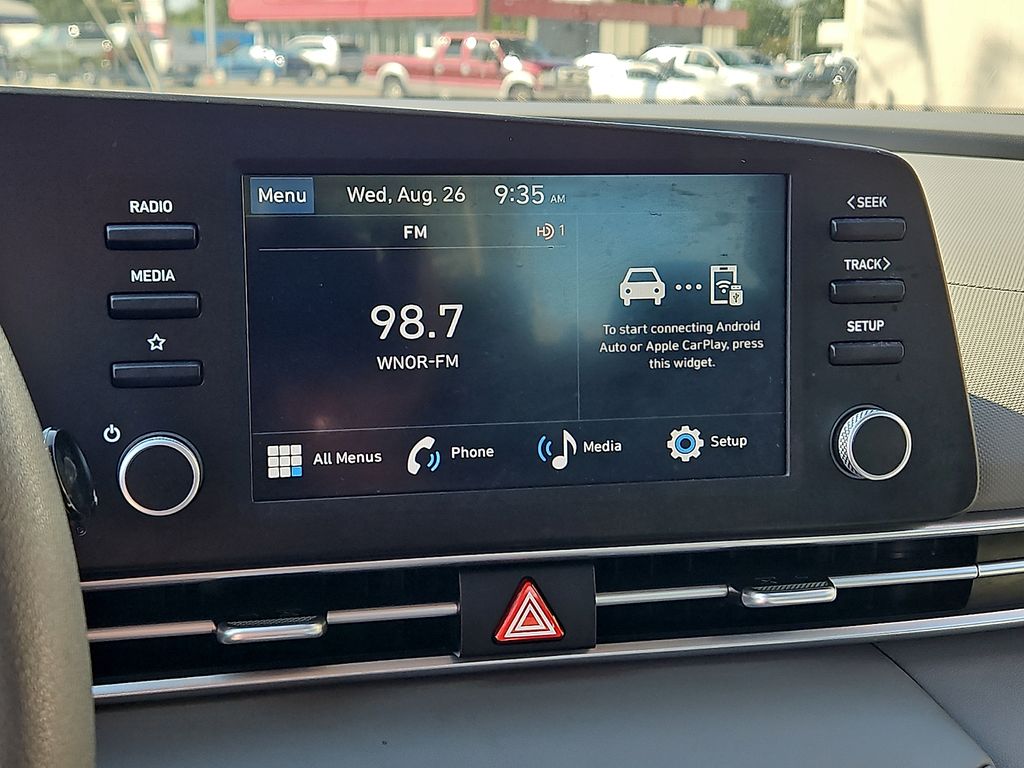 Used 2025 Hyundai Elantra Sedan