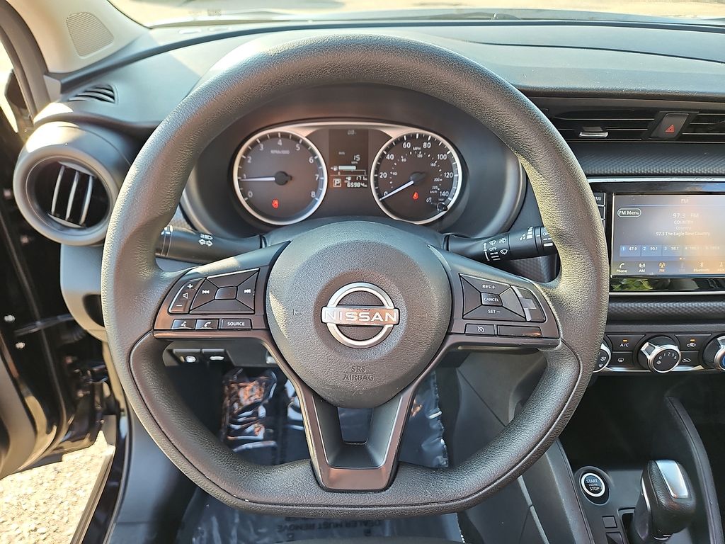 Used 2024 Nissan Kicks SUV
