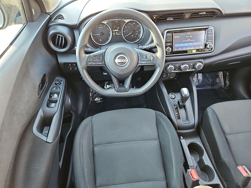 Used 2024 Nissan Kicks SUV