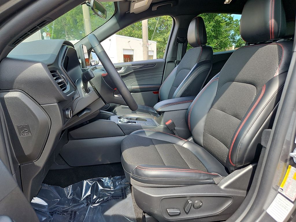 Used 2025 Ford Escape SUV