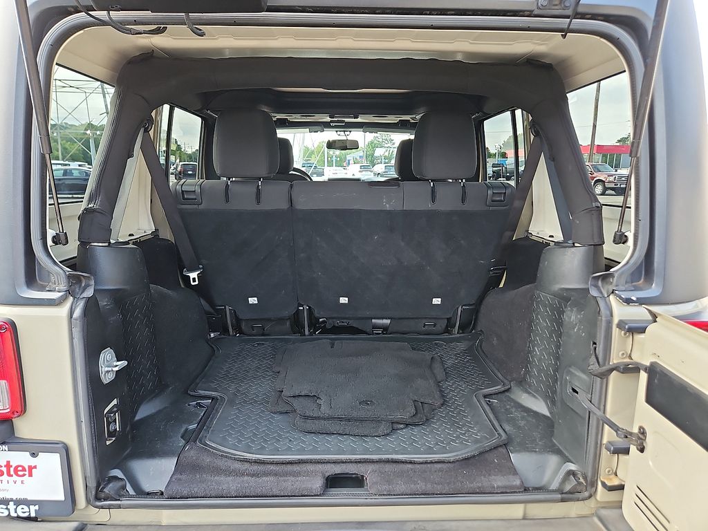 Used 2018 Jeep Wrangler SUV