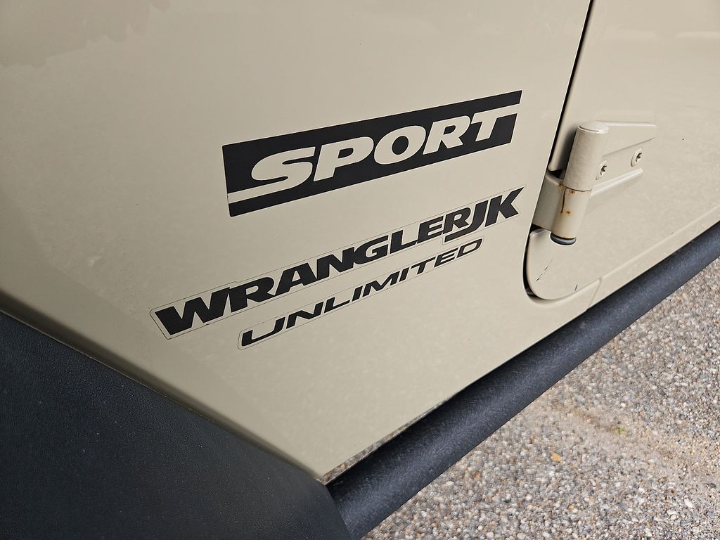 Used 2018 Jeep Wrangler SUV