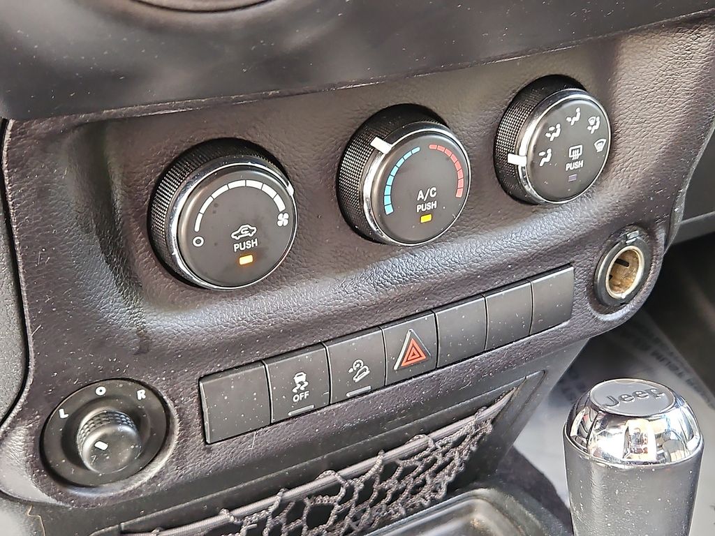 Used 2018 Jeep Wrangler SUV