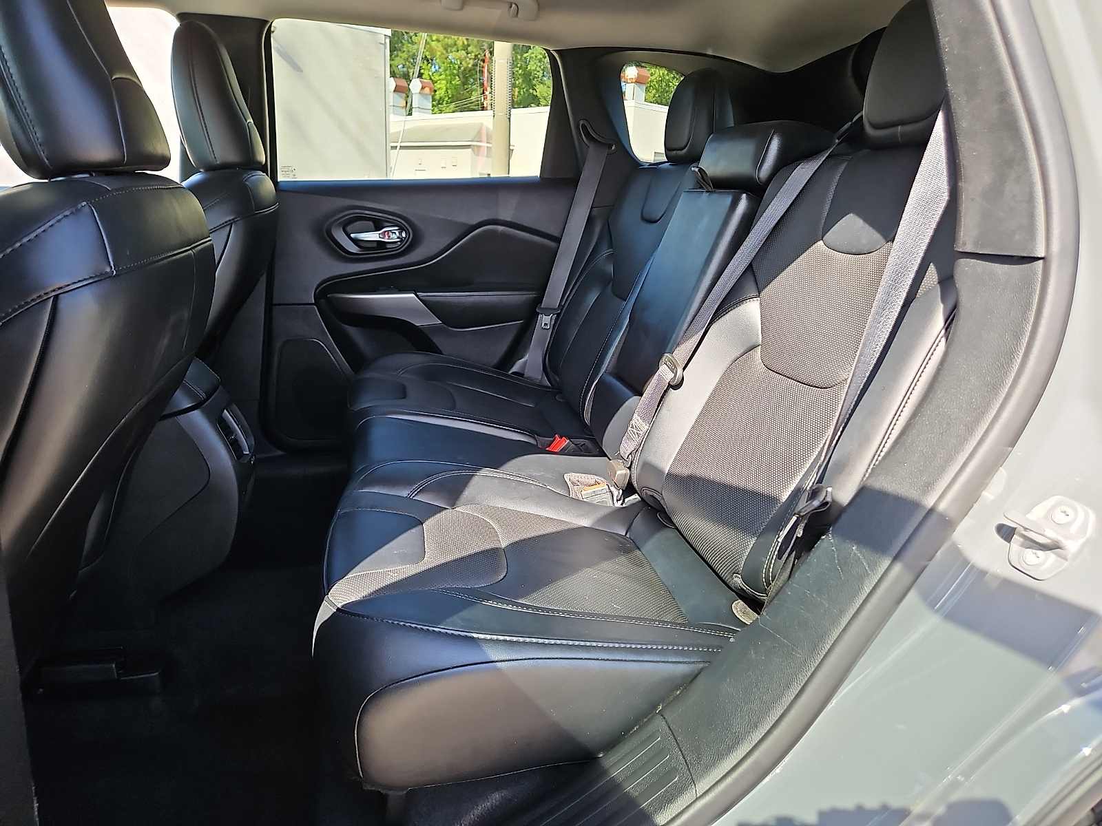 Used 2022 Jeep Cherokee SUV