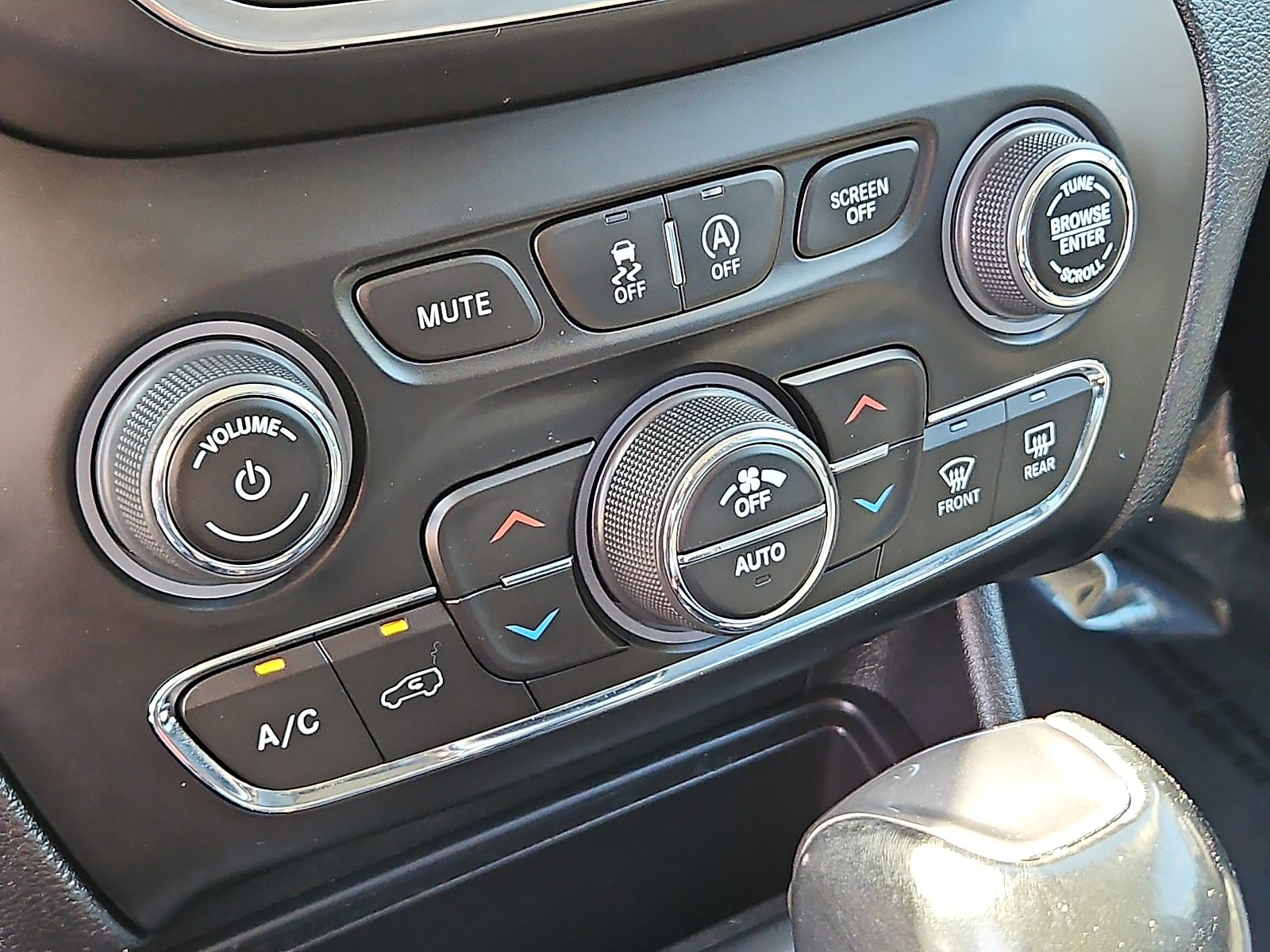 Used 2022 Jeep Cherokee SUV