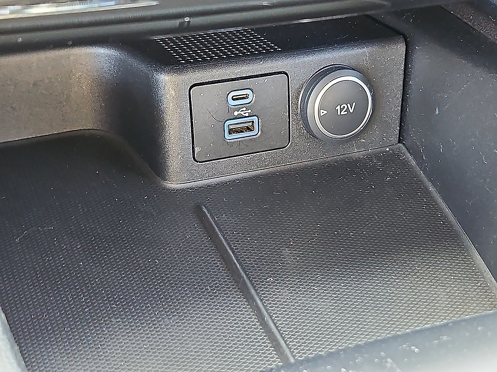 Used 2021 Ford Escape Hybrid SUV