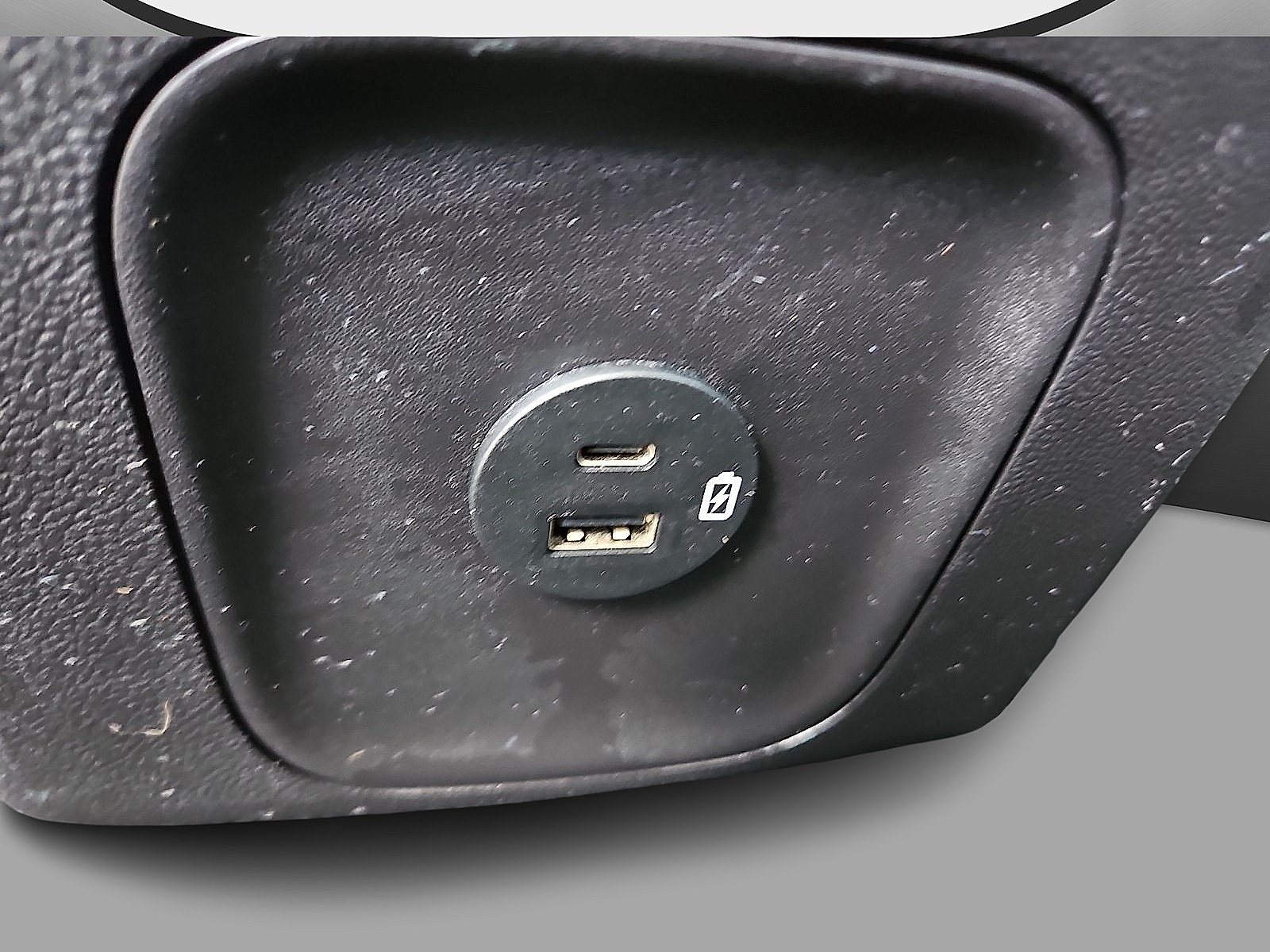 Used 2021 Ford Escape Hybrid SUV