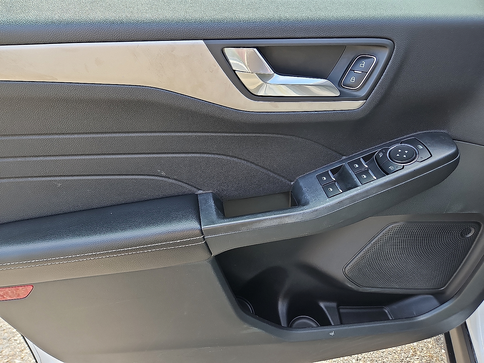 Used 2021 Ford Escape Hybrid SUV