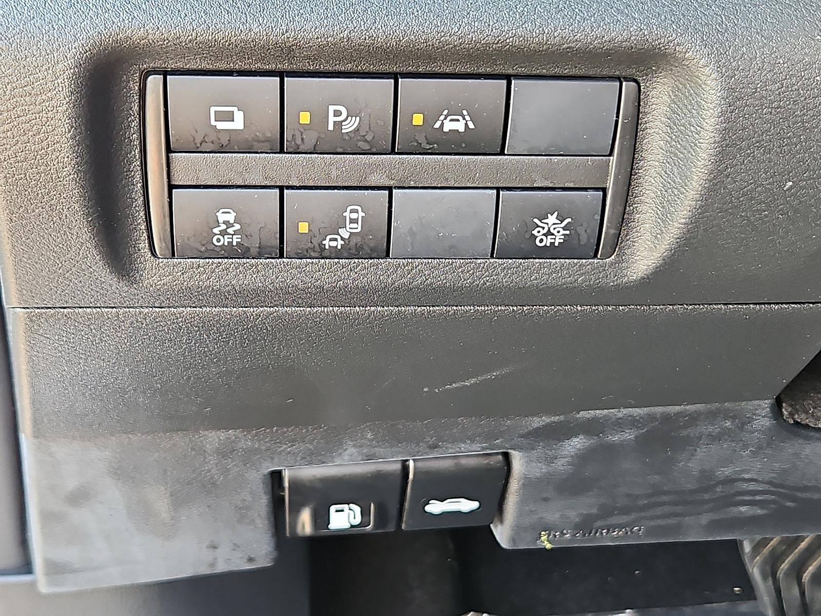 Used 2025 Nissan Kicks Play SUV