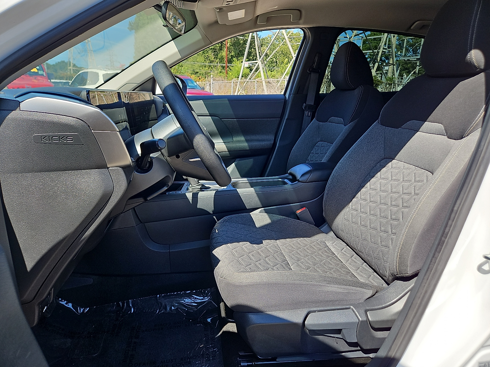 Used 2025 Nissan Kicks SUV