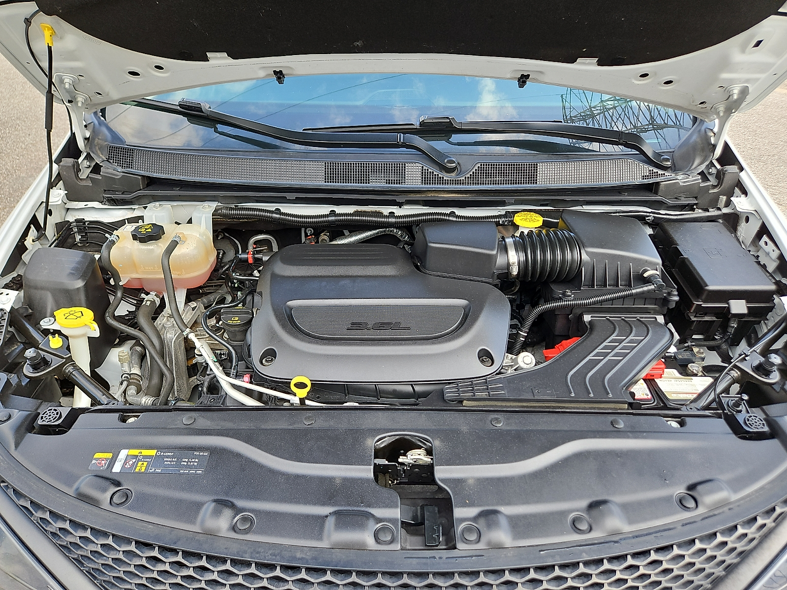Used 2023 Chrysler Voyager Van
