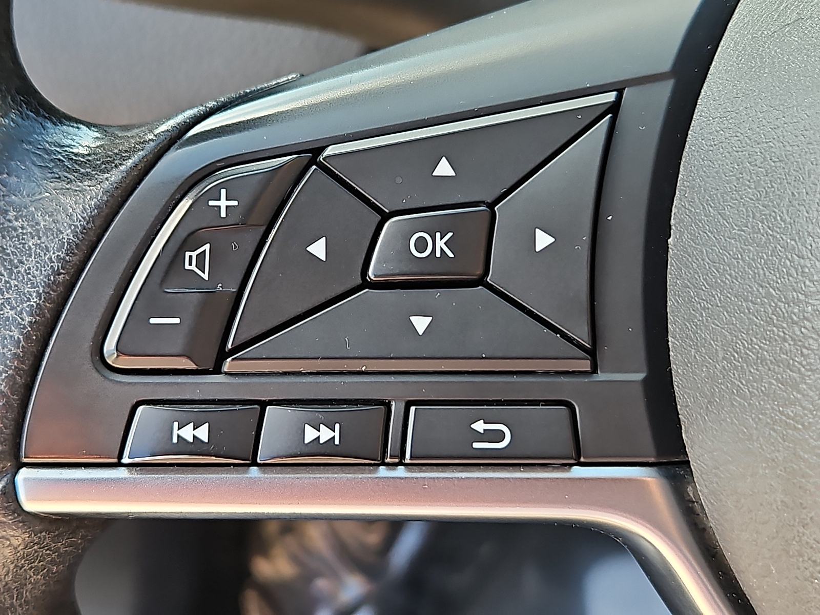 Used 2019 Nissan Rogue Sport SUV