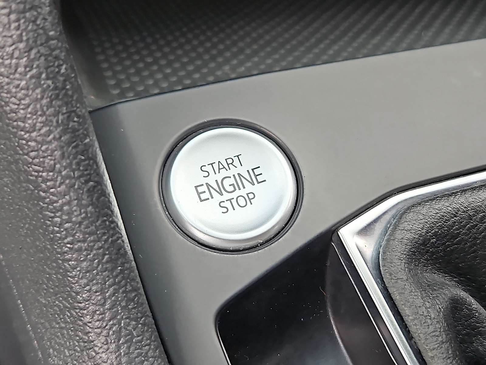 Used 2022 Volkswagen Taos SUV
