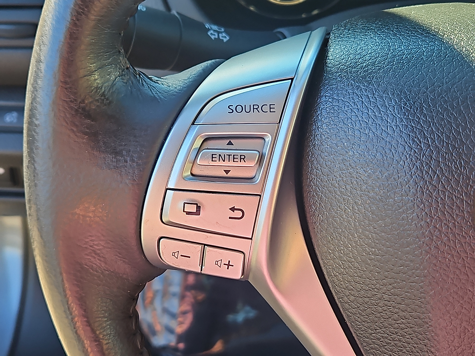Used 2016 Nissan Altima Sedan