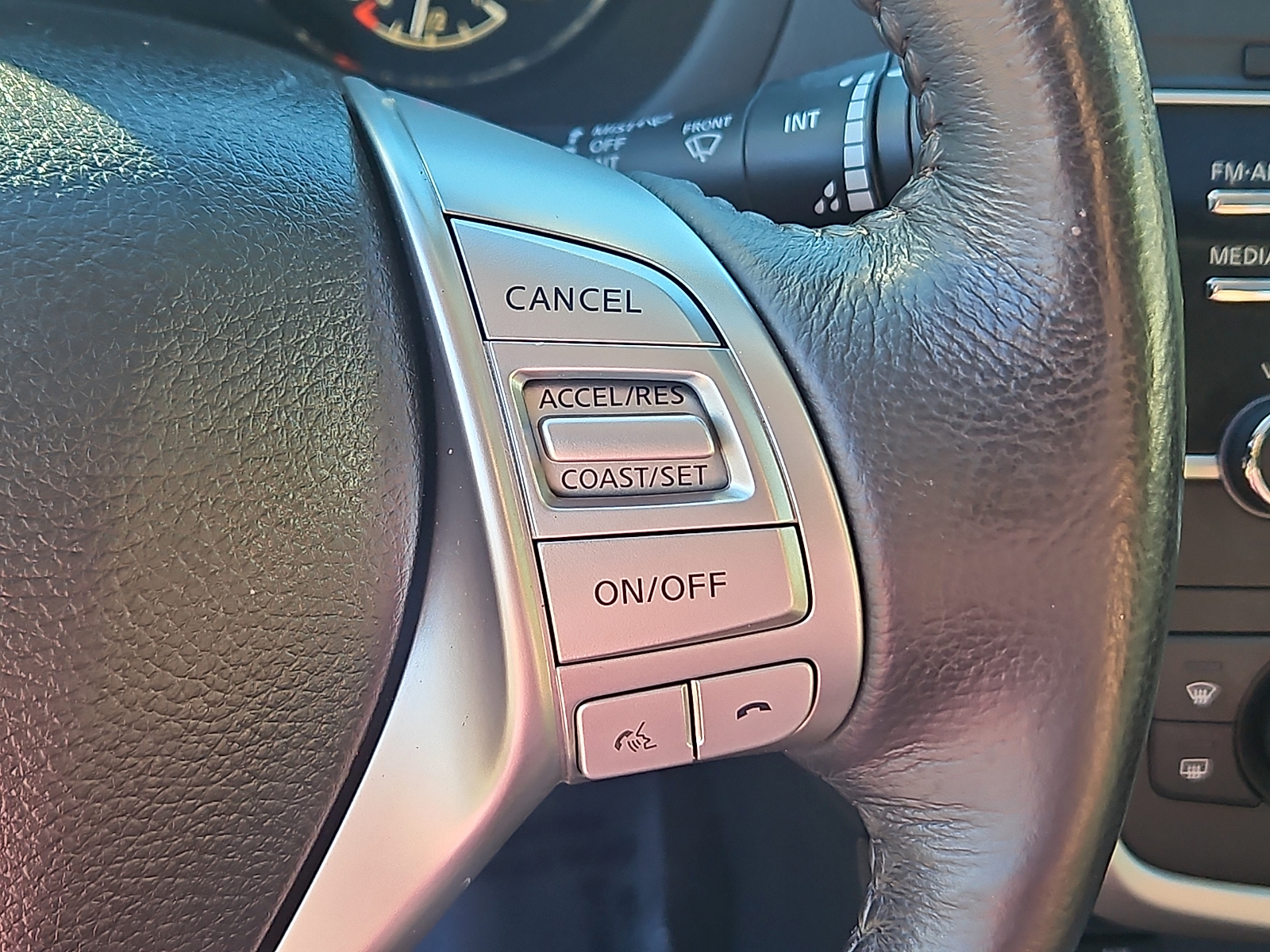 Used 2016 Nissan Altima Sedan