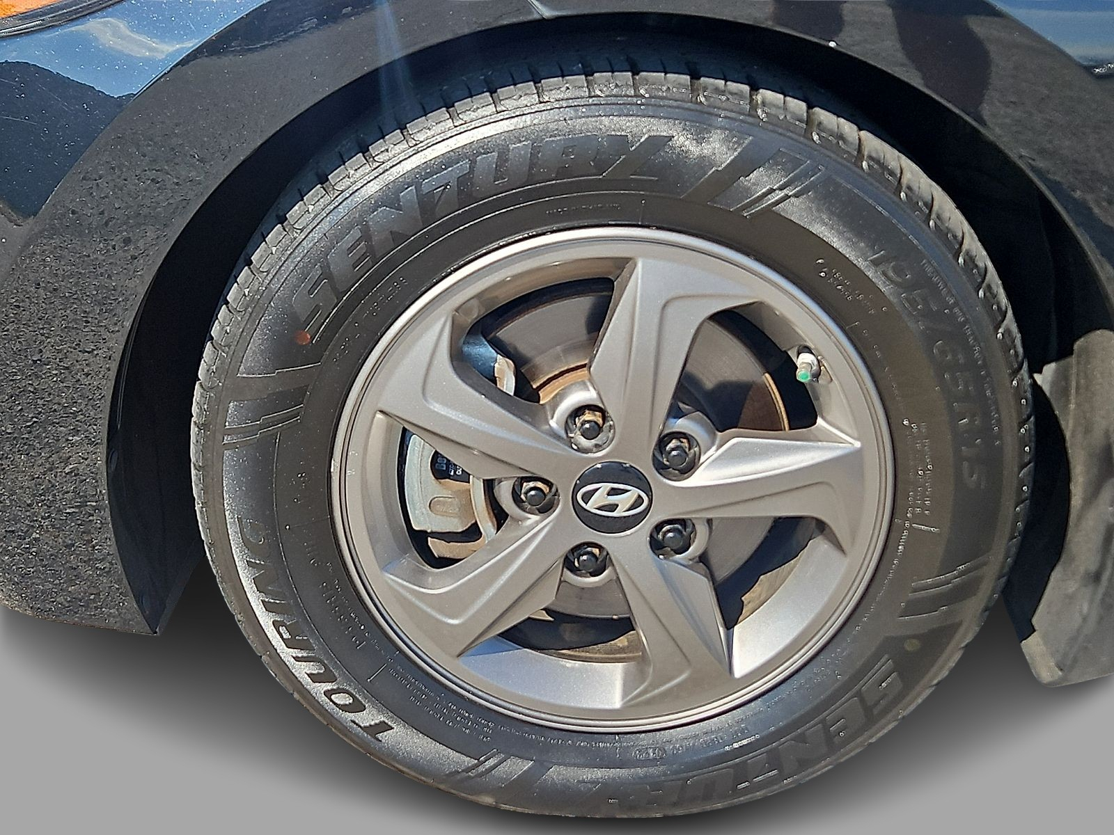 Used 2017 Hyundai Elantra Sedan