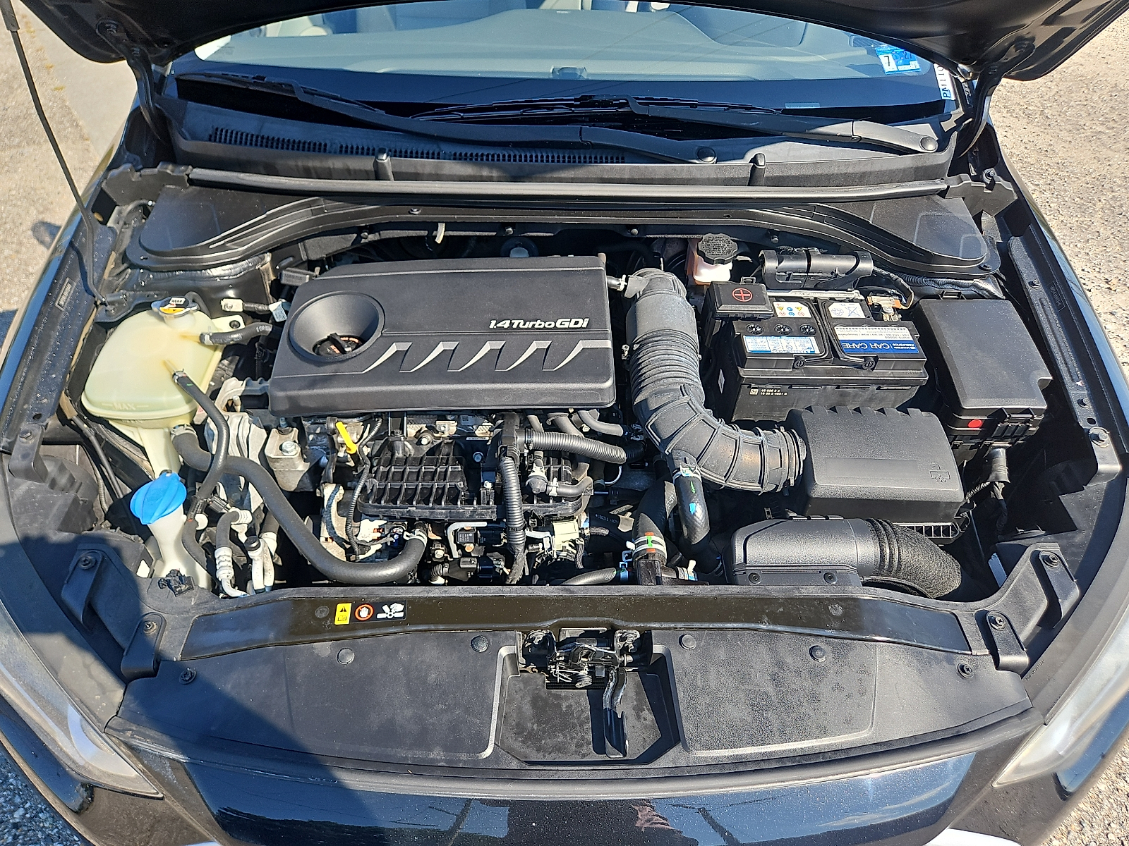 Used 2017 Hyundai Elantra Sedan