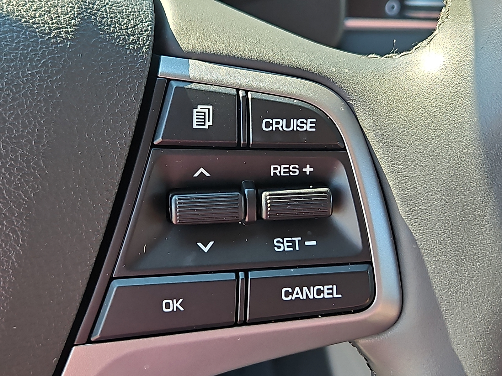 Used 2017 Hyundai Elantra Sedan