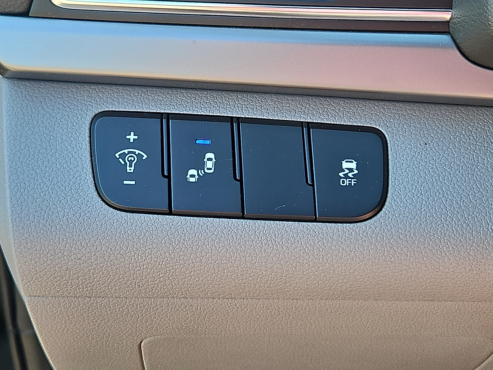 Used 2017 Hyundai Elantra Sedan