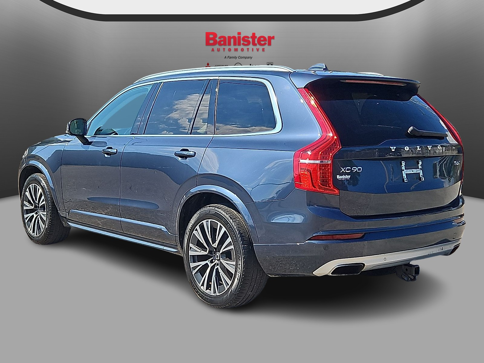 Used 2021 Volvo XC90 T6; 6-seat SUV