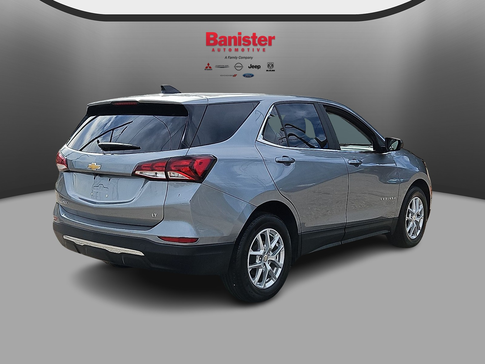 Used 2023 Chevrolet Equinox SUV