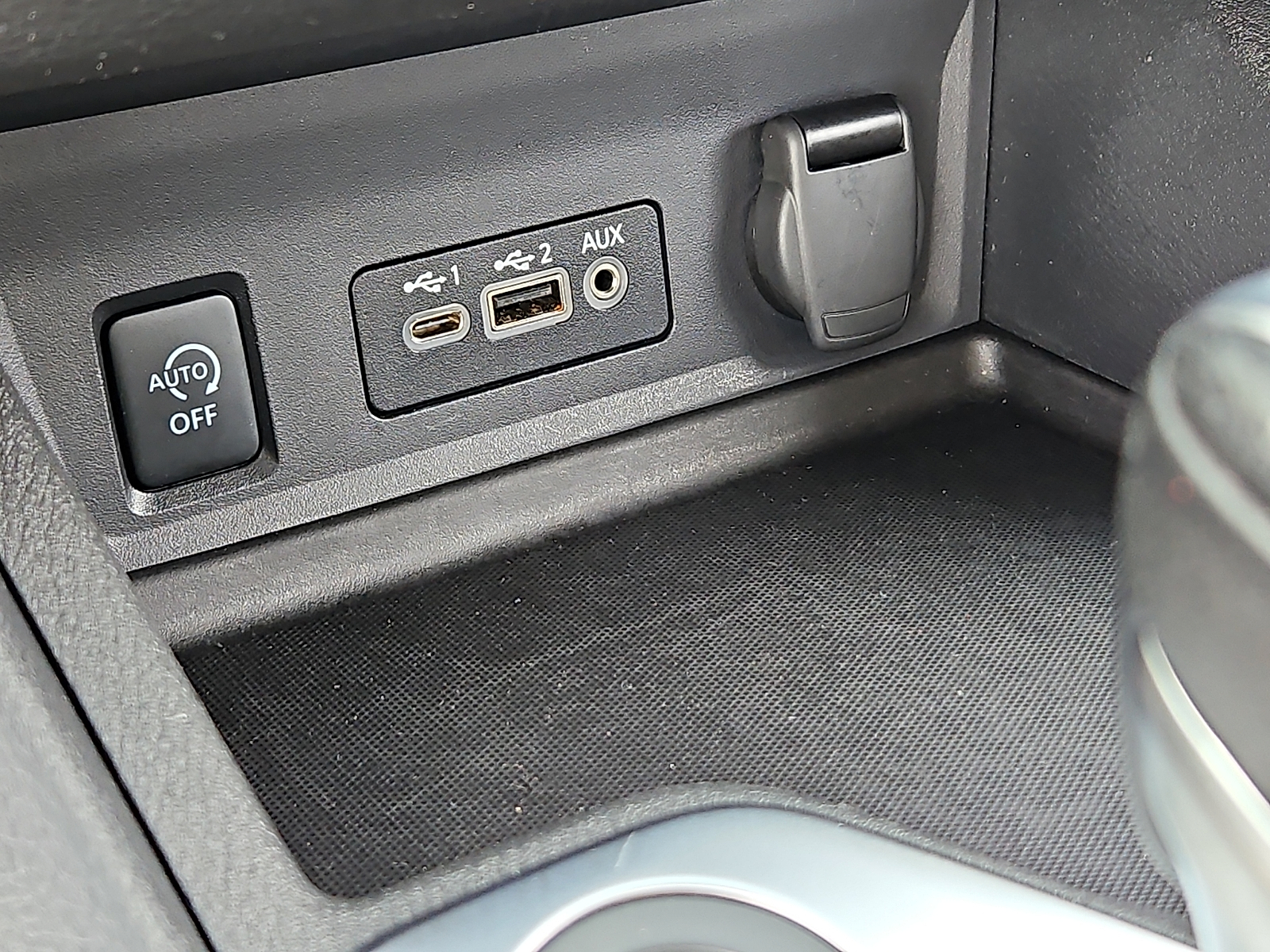 Used 2025 Nissan Sentra Sedan