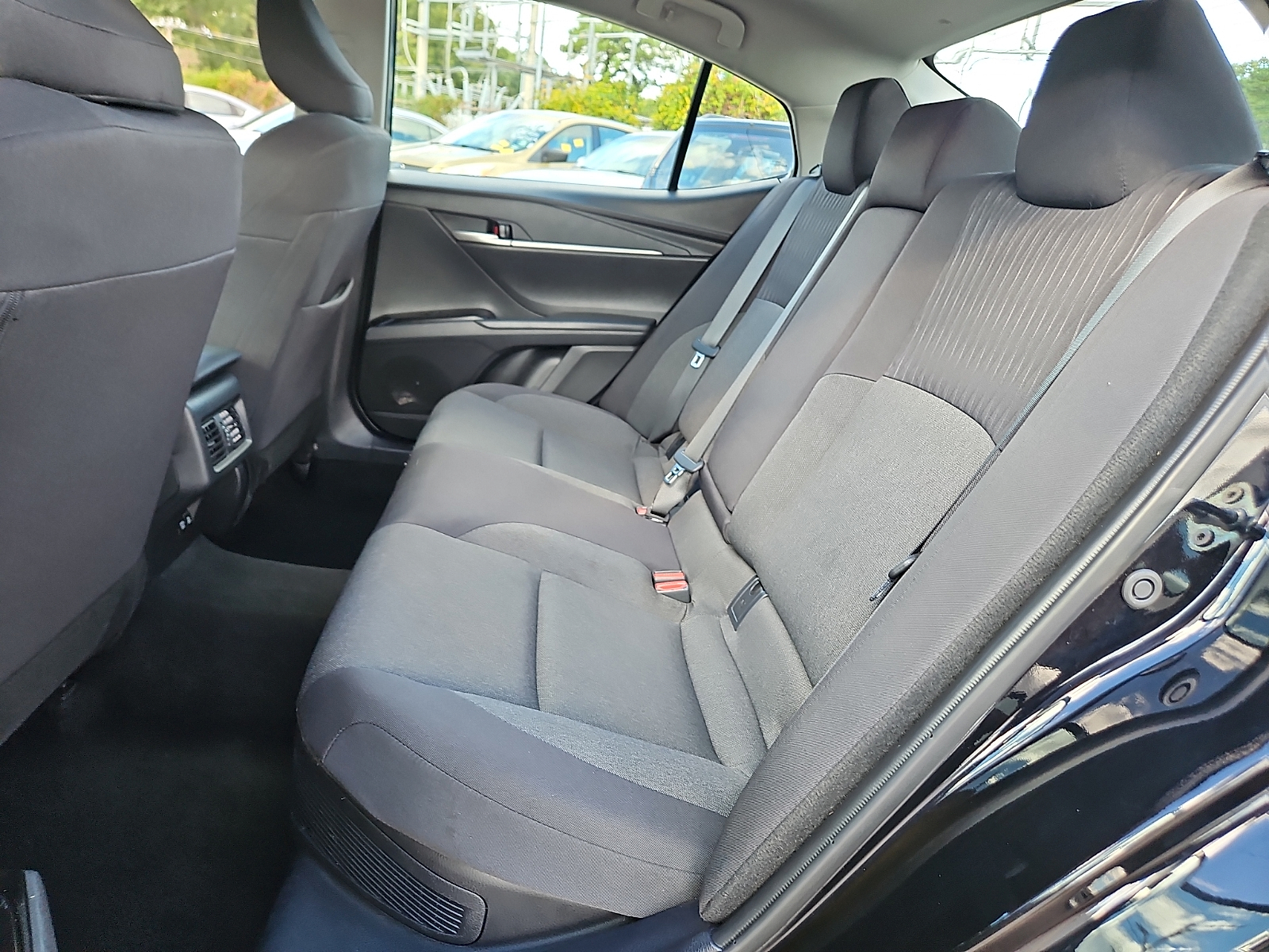 Used 2025 Toyota Camry Hybrid Sedan