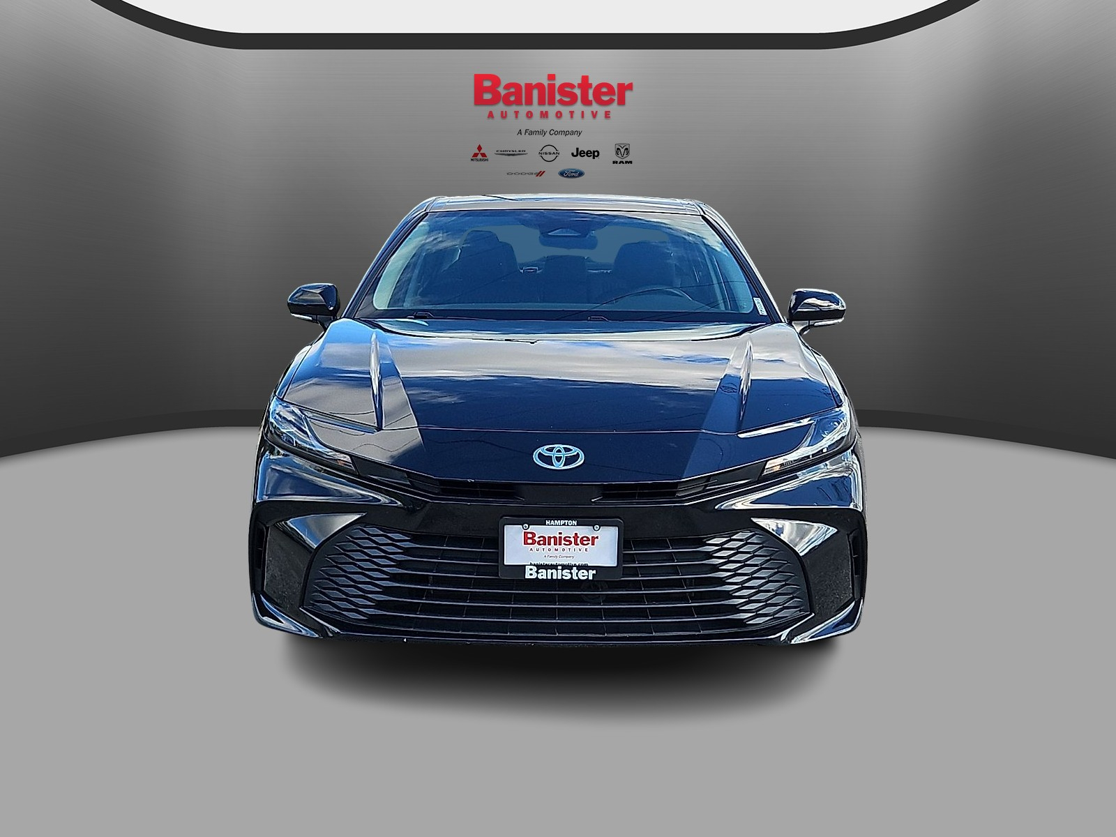 Used 2025 Toyota Camry Hybrid Sedan