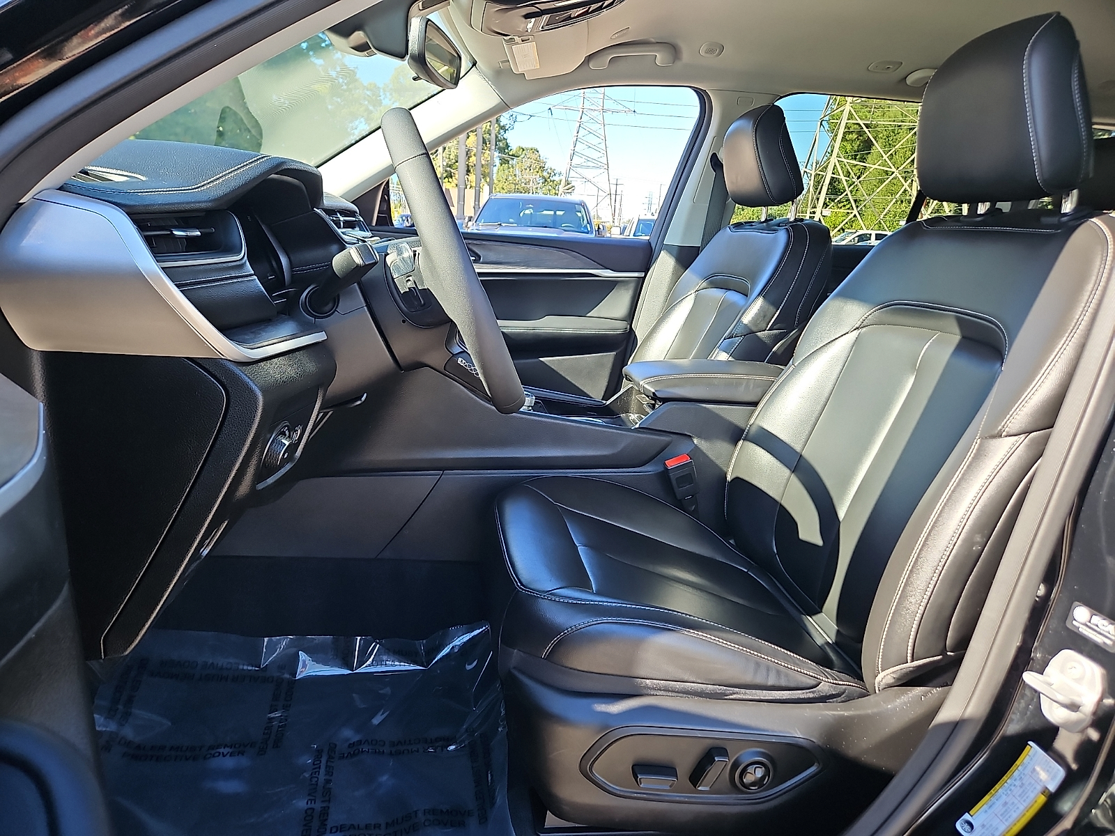 Used 2023 Jeep Grand Cherokee SUV