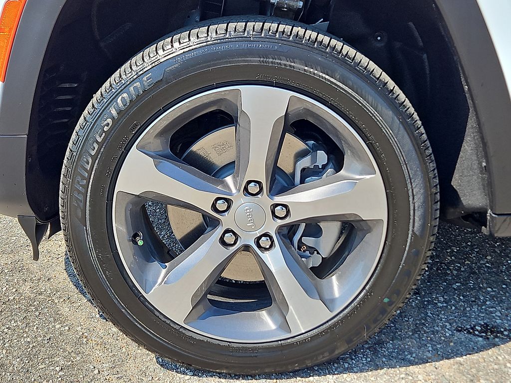 New 2026 Jeep Grand Cherokee L SUV
